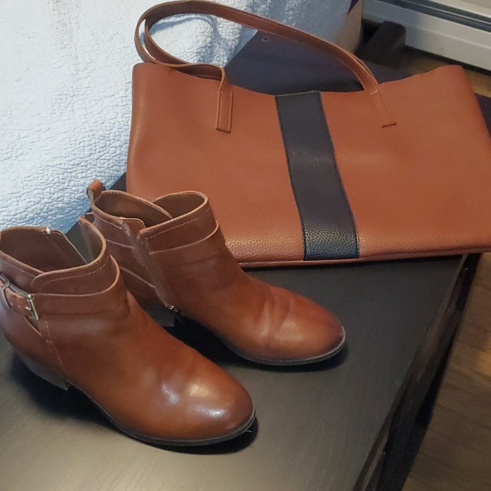 Vince Camuto Bag & Shoe Bundle